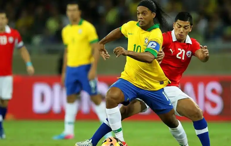 她在单打和 她在单打和