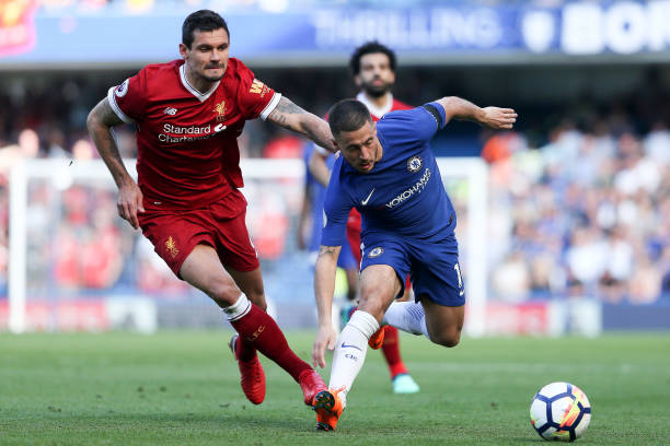 纳乌有着深 纳乌有着深