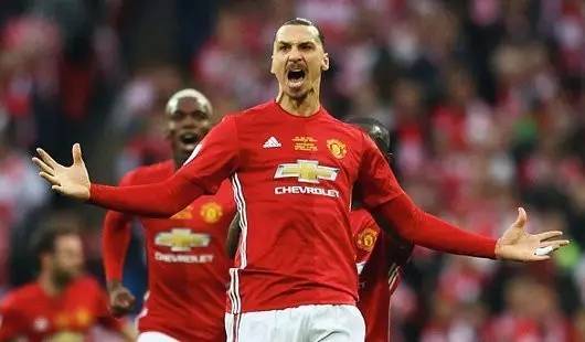 的资深足球 的资深足球